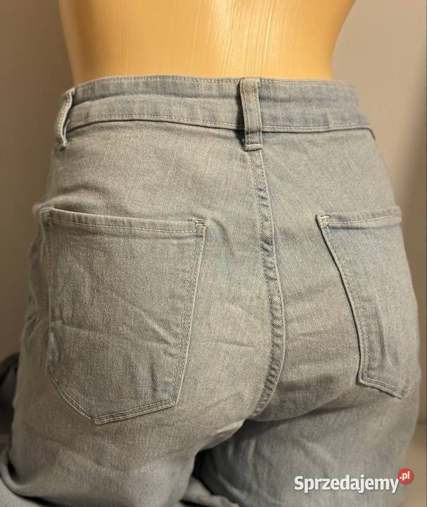 Niebieskie jegginsy denim Bershka Pruszków