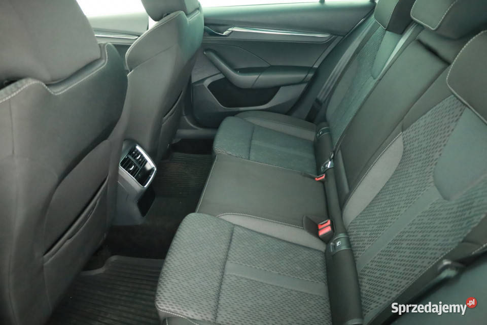 Skoda Octavia 15 TSI Kombi Piaseczno
