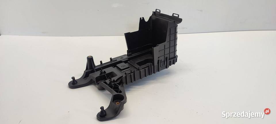 AUDI Q3 8U PODSTAWA AKUMULATORA 1K0915333H