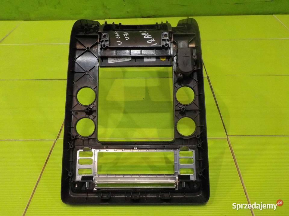 VOLVO V70 III 08r ramka tunelu srodkowego Suków sprzedam