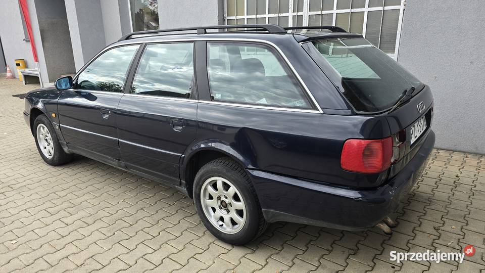 Audi A6 C4 Avant 25 TDI uszkodzony Nowy Świętów