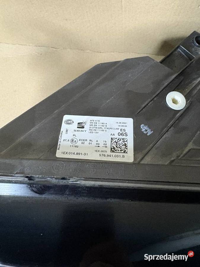 SEAT ATECA LIFT 576941031B LAMPA LEWA FULL LED Oświetlenie