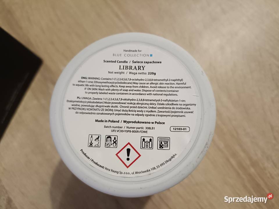 Świeca sojowa 220g Library Vera Young Kwidzyn sprzedam