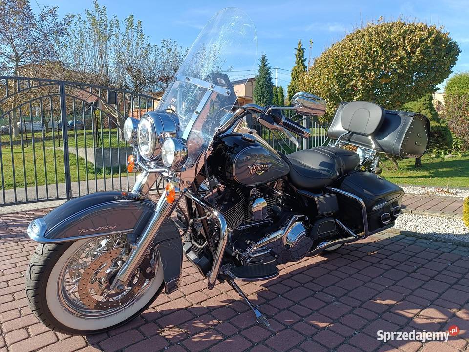 HarleyDavidson Touring Road King Classic FLHRC