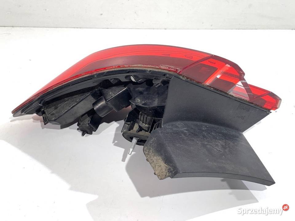 LAMPA PRAWY TYŁ RENAULT CLIO V 265504885R Lampy tylne