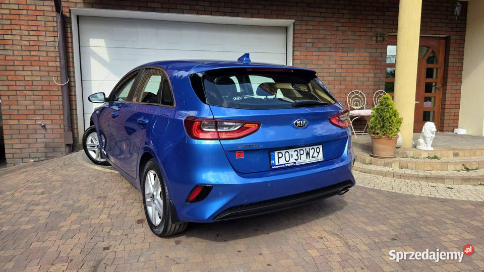 Kia Ceed 10 TGDI L Salon serwis ASO Gwarancja 100KM sprzedam