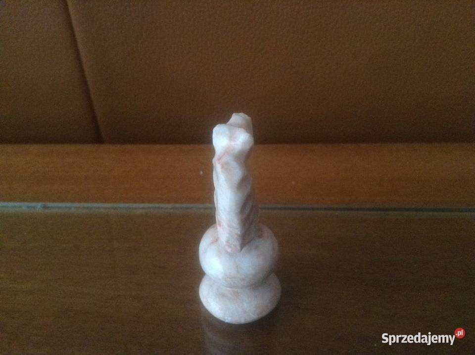 Figurka szachowa z onyksu KOŃ