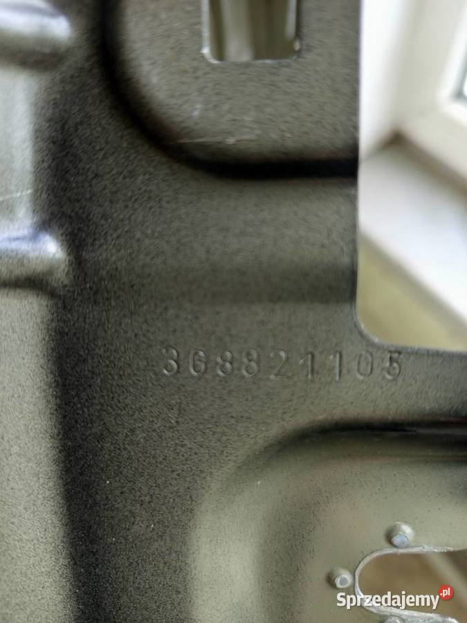 Błotnik lewy VW arteon czarny orginalny Rzeszów