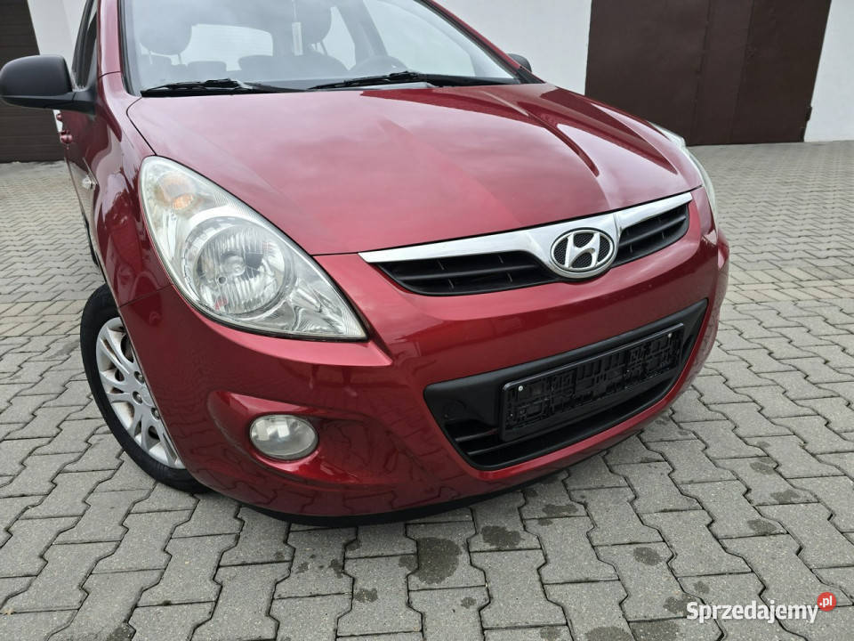 Hyundai i20 14benz