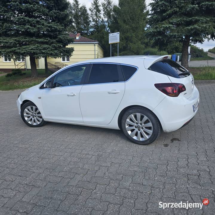 Opel Astra 2012 Żabi Róg