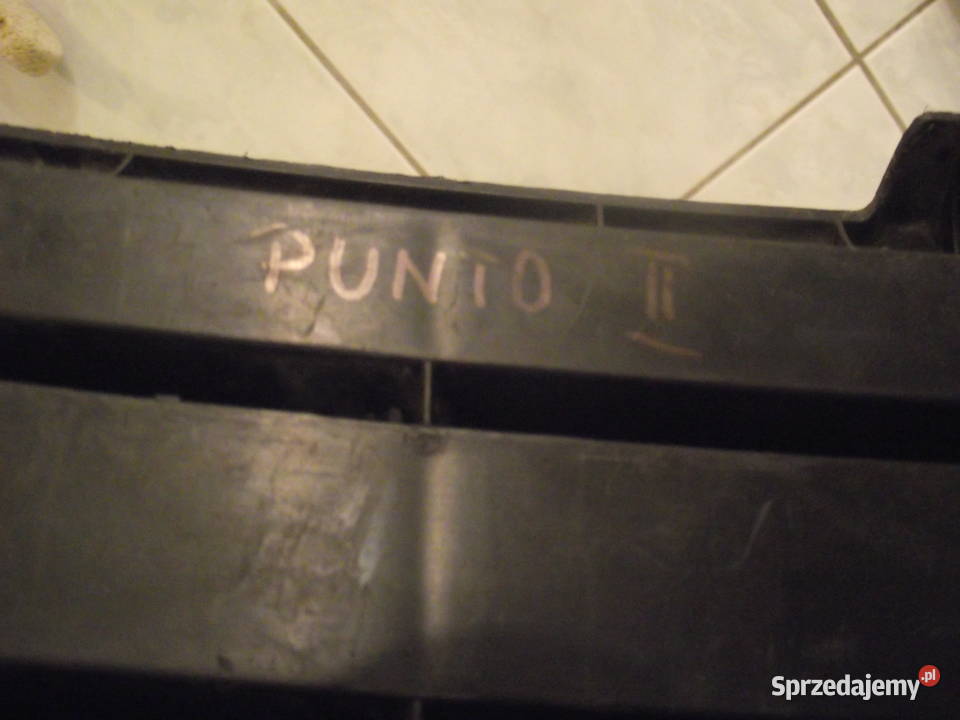 Fiat Punto II Kratka w zderzak Atrapy
