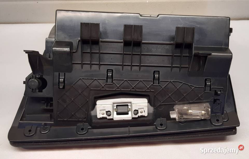 SCHOWEK PASAŻERA BMW E90 E91 7120408 osobowe Mielęcin