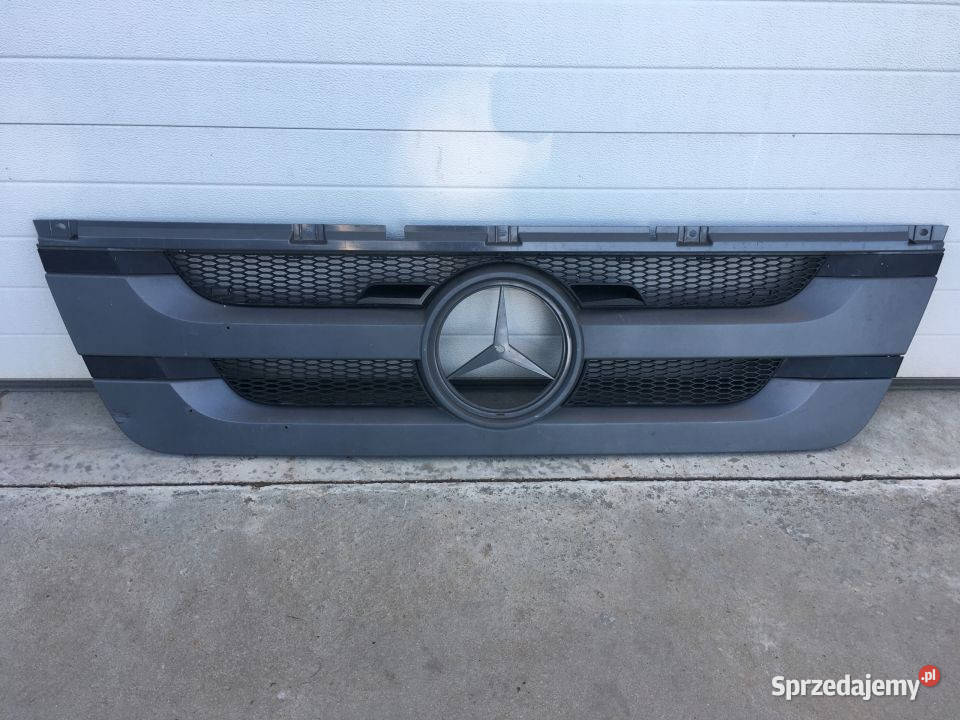 Atrapa Grill Actros MP3 9437514018 Oryginał ciężarowe Maszewo