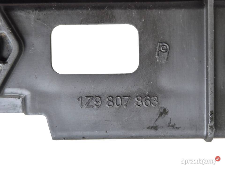 ŚLIZG MOCOWANIE ZDERZAKA TYŁ ŚRODKOWY SKODA osobowe świętokrzyskie Działoszyce sprzedam