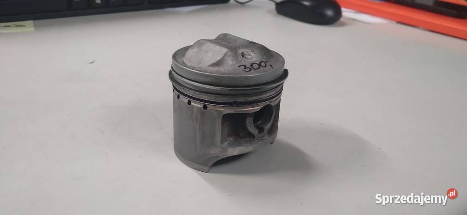 Tłok Suzuki DR 125 Jawiszowice