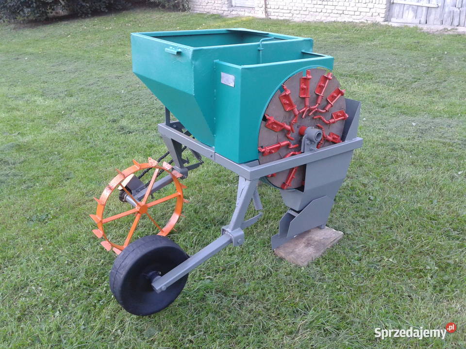 sadzarka do ziemniaków zawieszana na pług Chełm