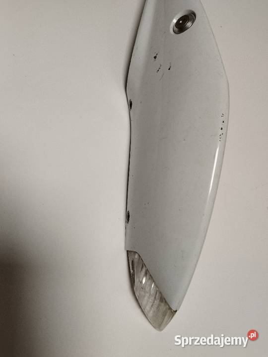 Ogon owiewka lewa zadupek Suzuki GSXR k6 k7