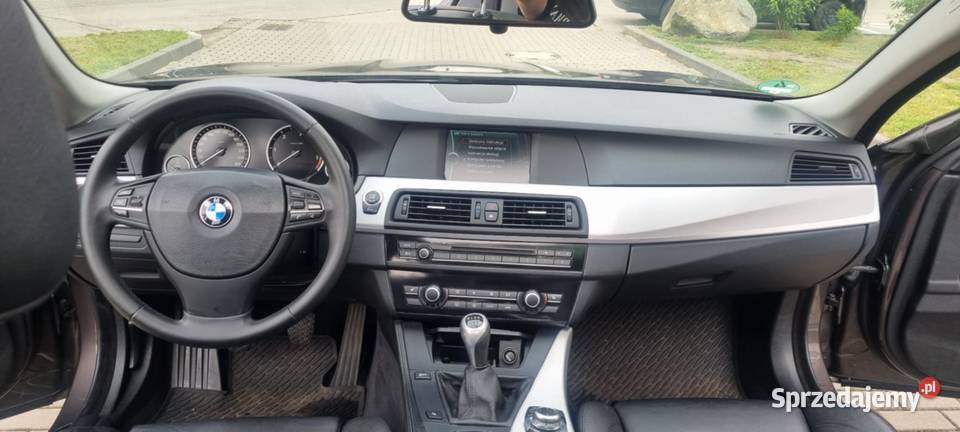 520d Navi Panoramadach Start stop Skóry bluetooth Seria 5