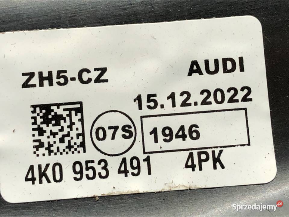 RAMKA LICZNIKA AUDI A7 C8 4K0953491 Listwy