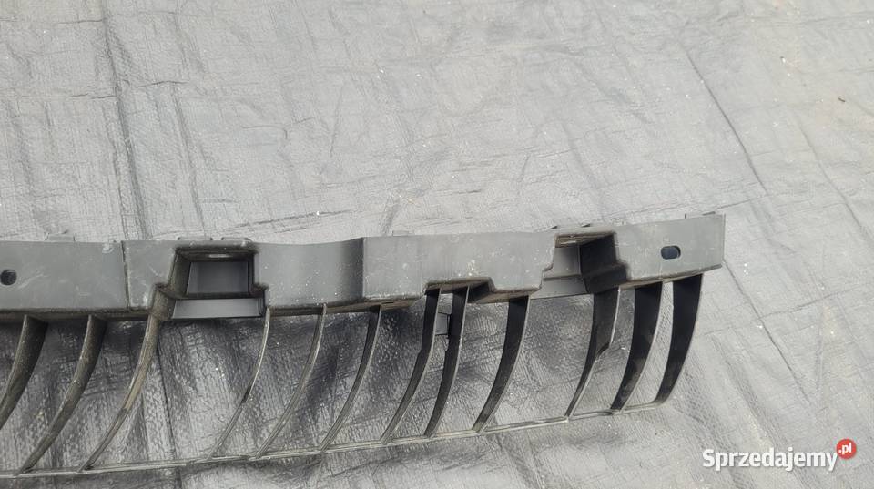 SKODA FABIA 4 IV 6VE ŚLIZG MOCOWANIE ZDERZAKA Ruda Śląska