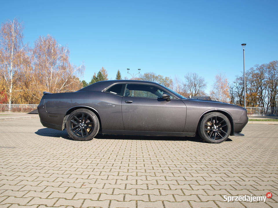 Dodge Challenger 57 HEMI RT automatyczna Lipinki