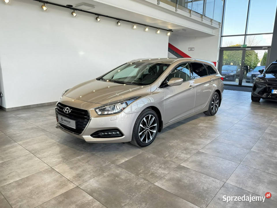 Hyundai i40 SW 17CRDI 141 DCT 2016 r salon Myślenice