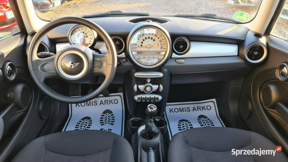 Mini ONE II 2006 gniazdo AUX