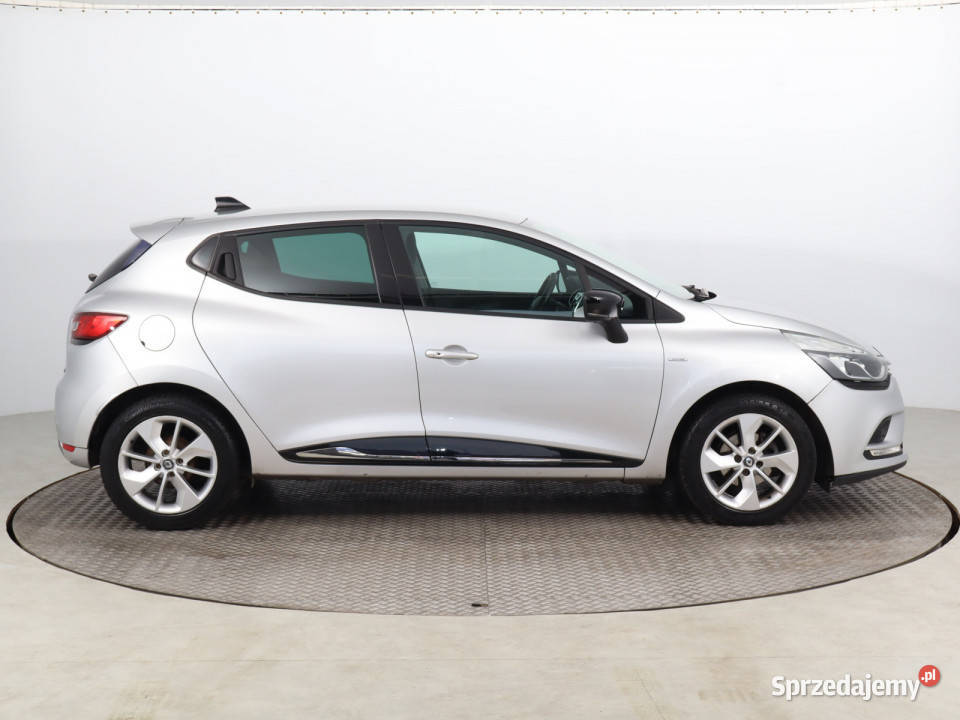 Renault Clio 09 TCe Bielany Wrocławskie