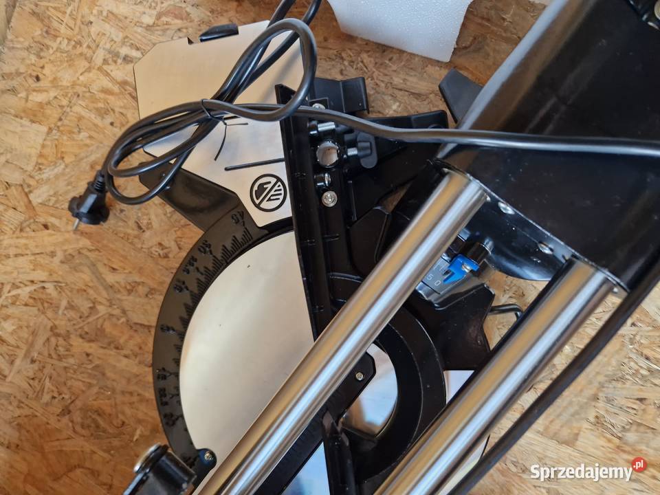 Piła ukośnica z posuwem 2000W 255mm geko G80821 Głogowa