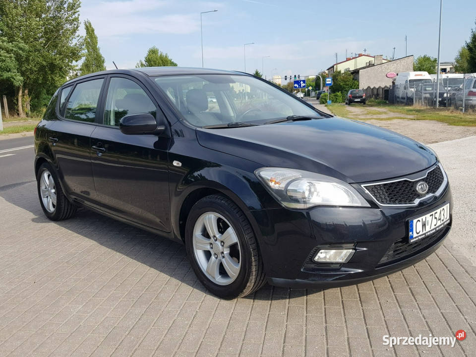 Kia Ceed 14 Benzyna Klimatronik Nawigacja Kamera Włocławek