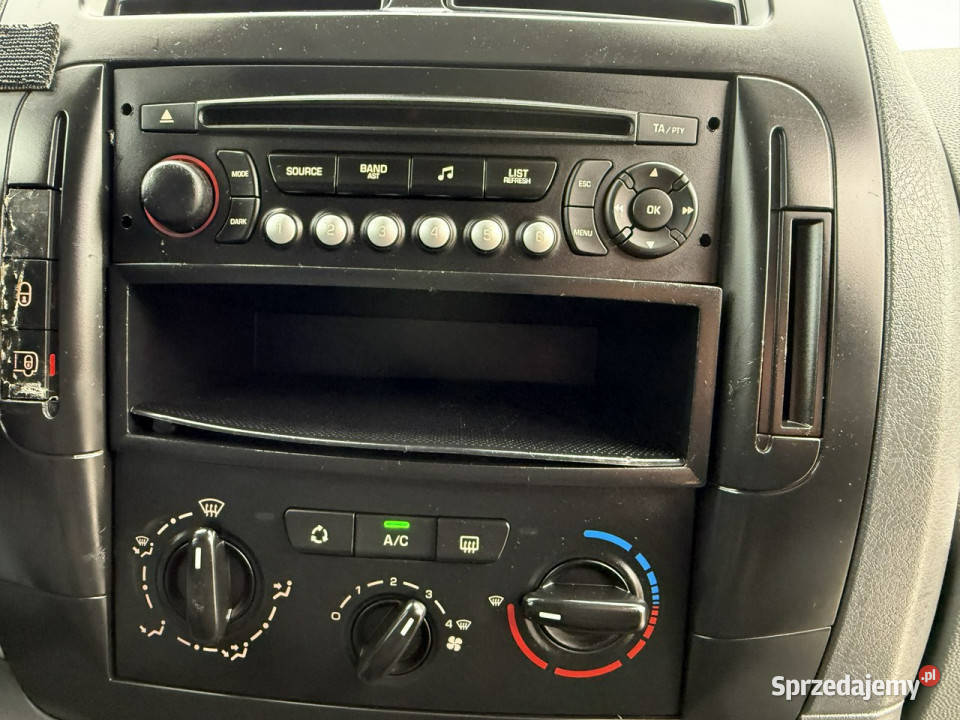 Citroen Jumpy Citroen Jumpy 16HDi 2009R czarny Motoryzacja Sokołów Podlaski