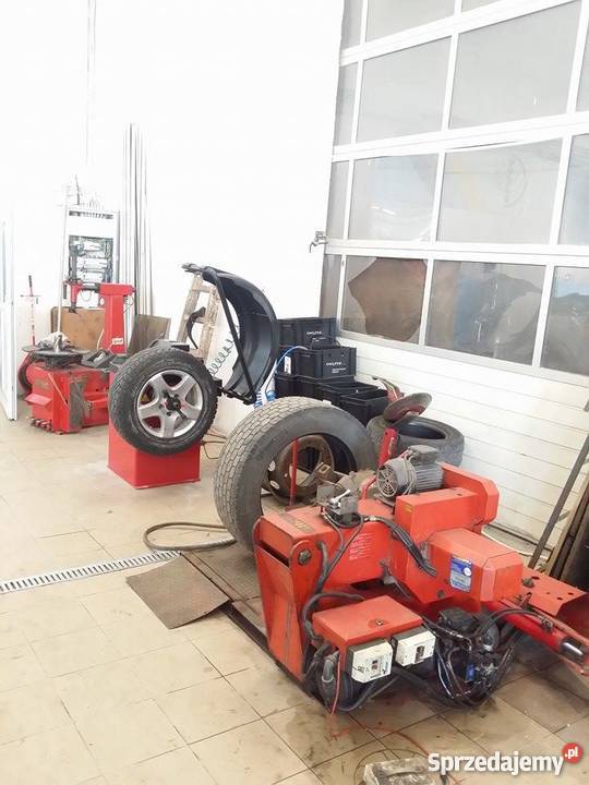 SERWIS OPON OSOBOWE TIR BUS AUTOBUS WULKANIZACJA Naprawa i warsztat Usługi motoryzacyjne Wrocław