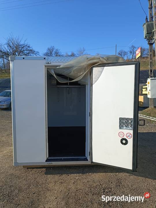 Mroźnia Komora Mroźnicza  Zamrażarka R041 Laskowa sprzedam
