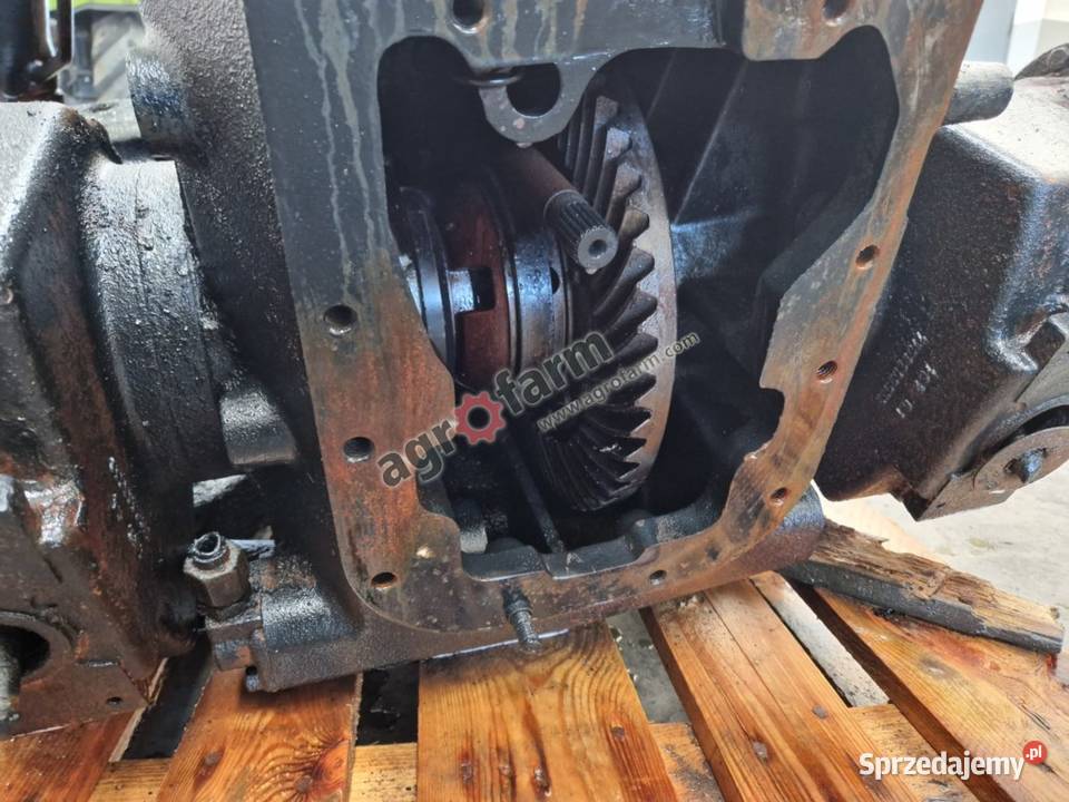 Tylny most John Deere 3310 Tylny most Byków sprzedam