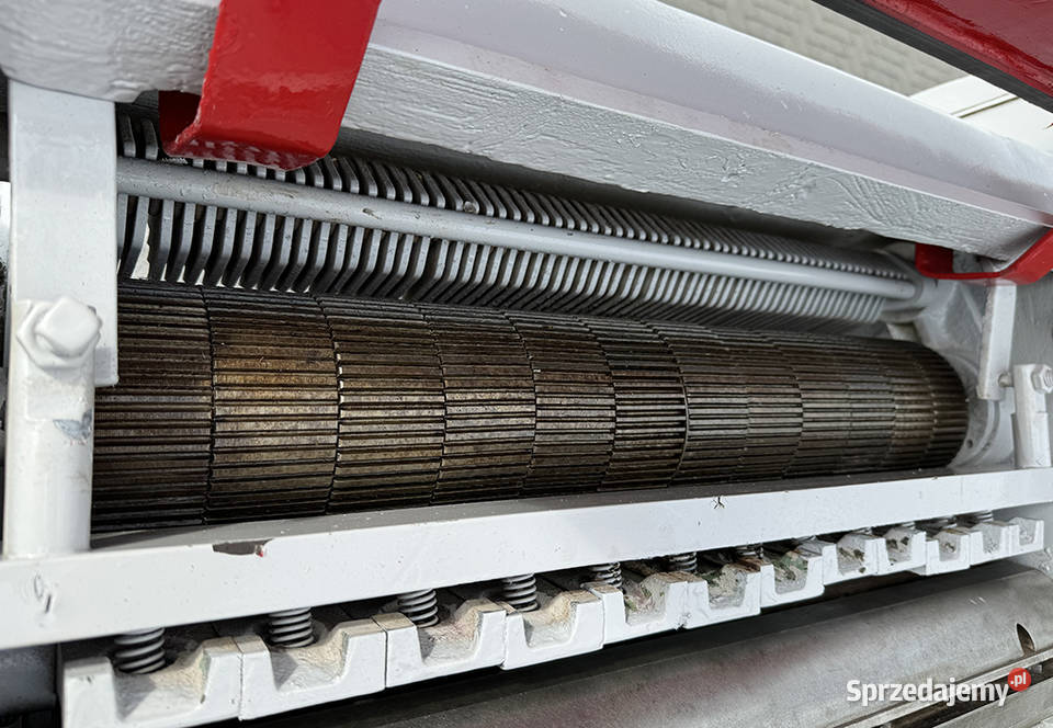 Wielopiła gąsienicowa SICAR pomorskie Sierakowska Huta