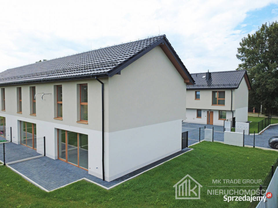 Dwupoziomowe 84m2 ogródek 2 miejsca postojowe Liczba pokoi 4 Niepołomice