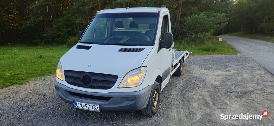Mercedes sprinter 906 autolaweta w ciągłej nieuszkodzony Puławy