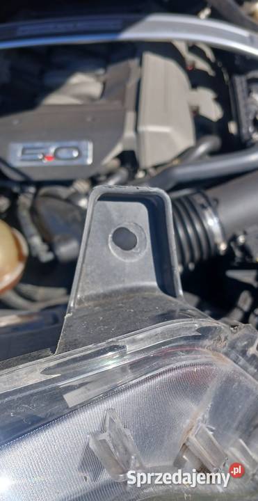 Lampa prawa Ford Mustang reflektor prawy przód Łomża