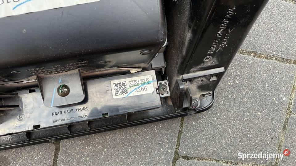 Subaru outback legacy schowek środkowy wlot osobowe Radom