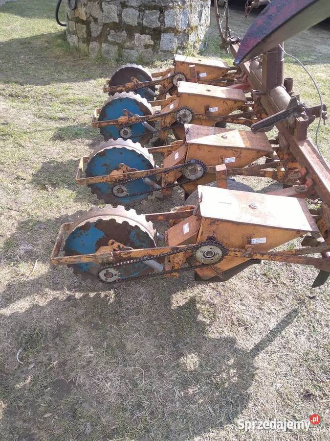 Siewnik do kukurydzy 4 rzędowy mechaniczny Poznań