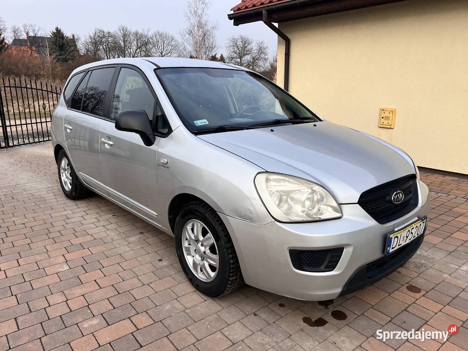 Kia Carens 16 benz gaz 2010 hak elektryczne szyby Legnica