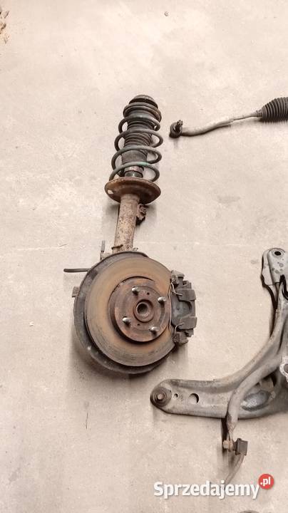 Toyota Yaris 2 sanki wahacz zwrotnica zderzak Sokołów Małopolski