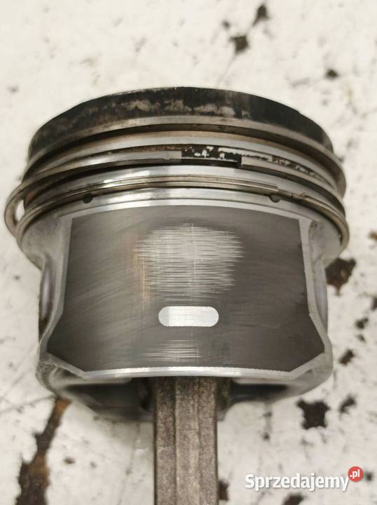 TŁOK KORBOWÓD 82L187 20 D HDI D3 D4 Volvo V40 II osobowe