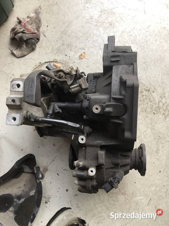 KOMPLETNA MANUALNA PIĘCIOBIEGOWA SKRZYNIA BIEGÓW osobowe