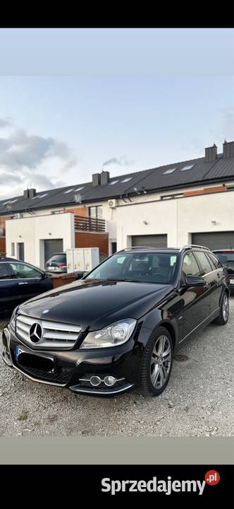 MercedesBenz W204 POLIFT 2011 22 Diesel 170 2200cm3