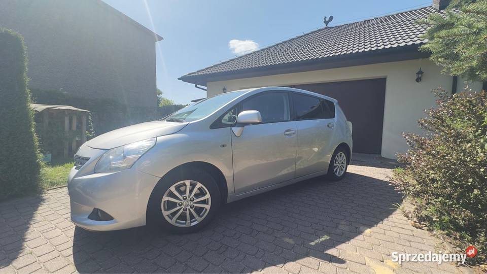 Toyota Verso MP3 Kobiór