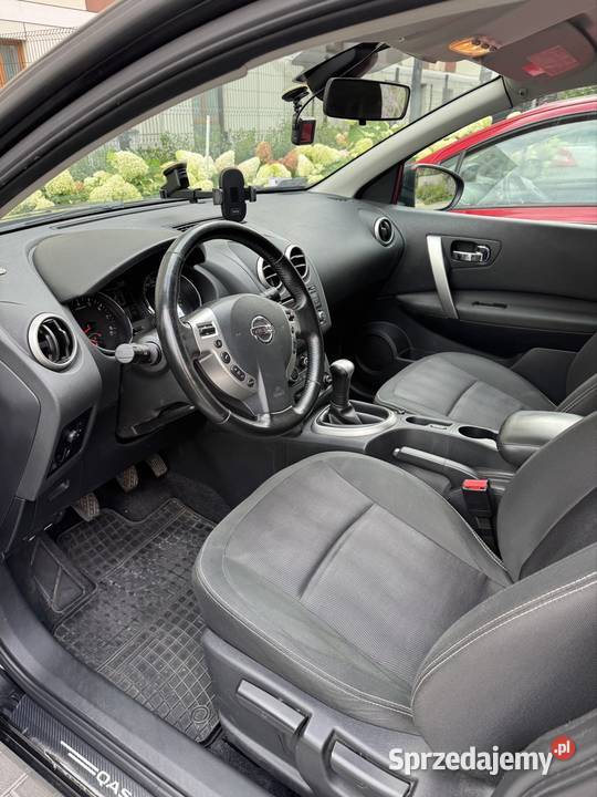 Nissan Qashqai J10 FL 16 117 Acenta Rok produkcji 2012