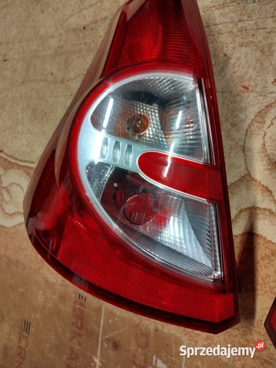 Lampa lewa prawa tył Dacia Sandero Sokołów Podlaski