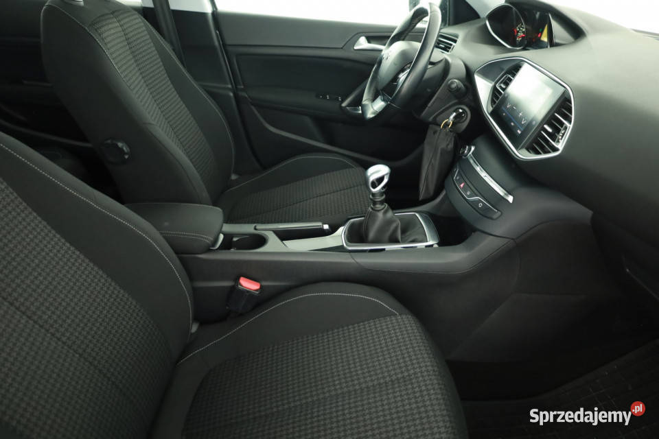Peugeot 308 15 BlueHDi szary Piaseczno