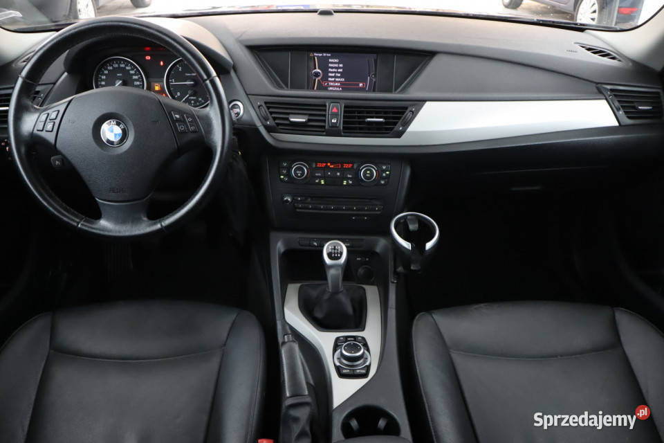 BMW X1 sDrive18d reflektory ksenonowe Zabrze